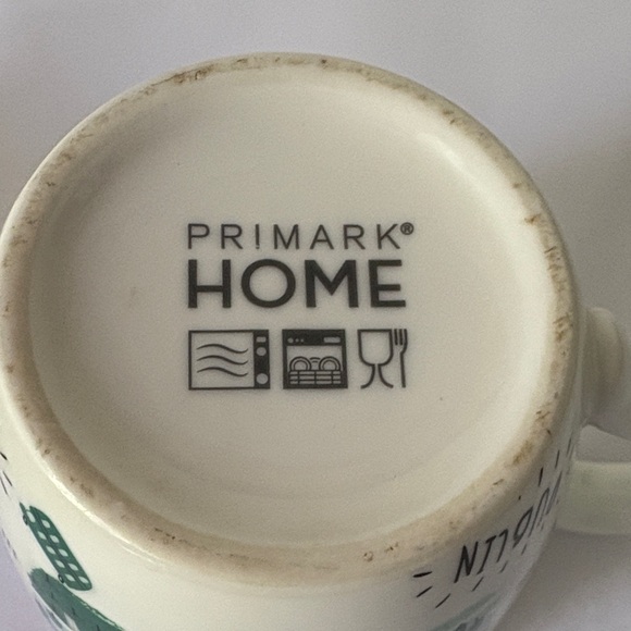 Dublin Themed White Ceramic Mug - Picture 6 of 6